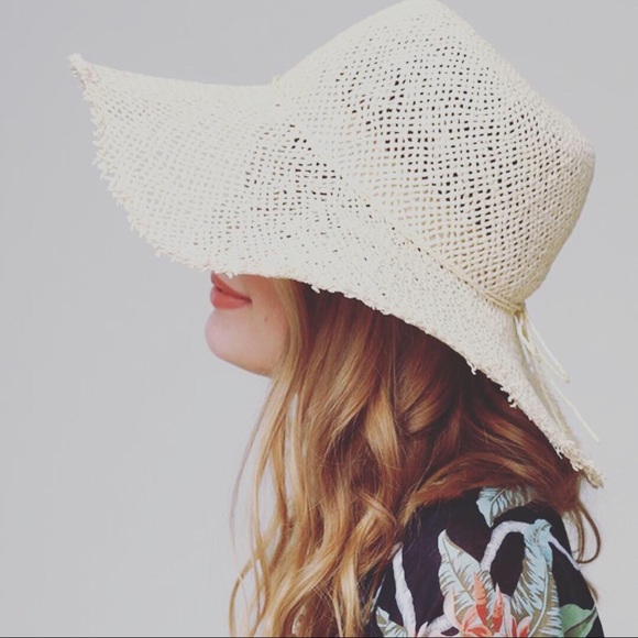 STRAW HAT Bow Fringe Accent - Picture 5 of 6